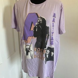 Aaliyah tee